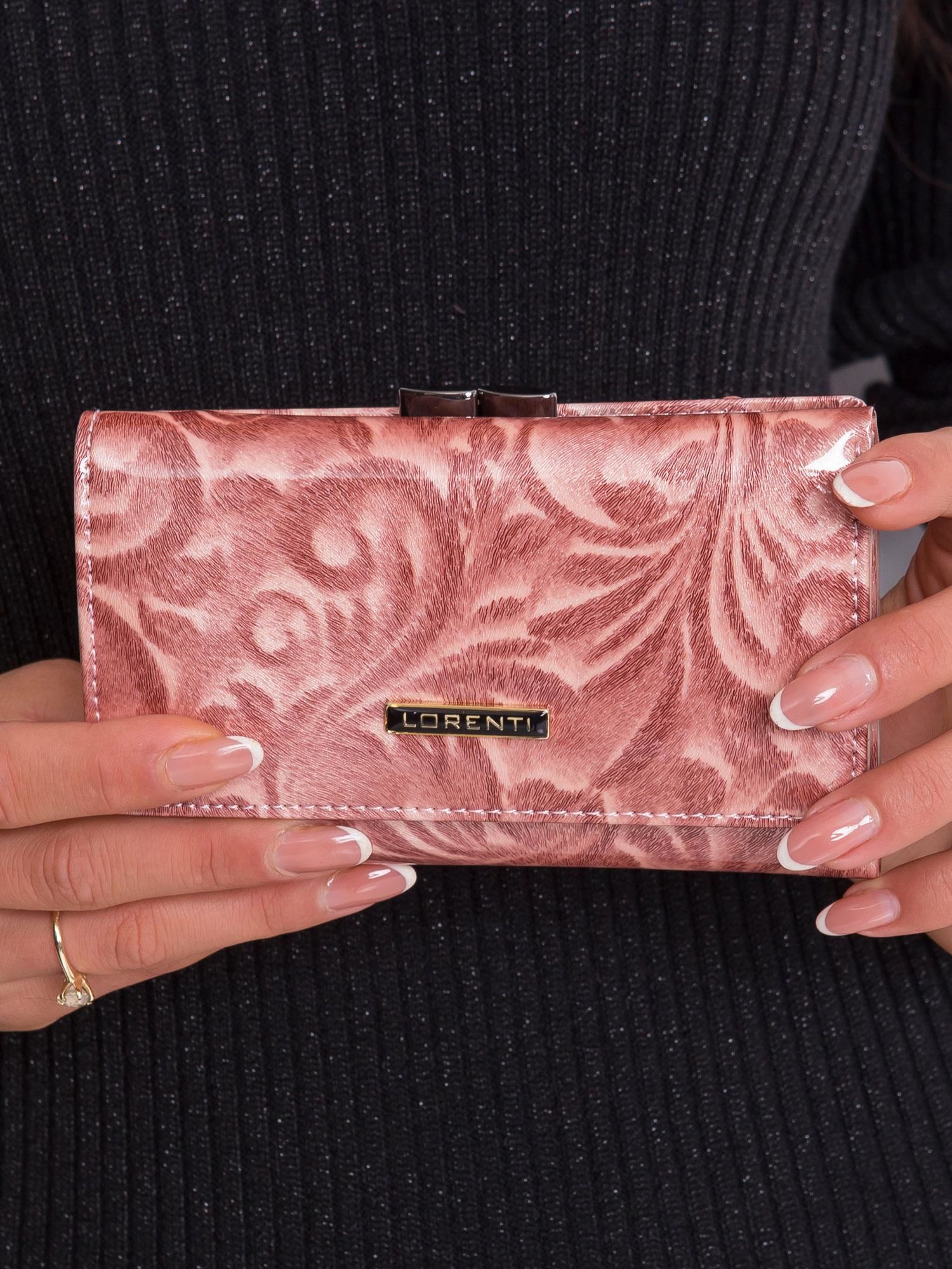 Lesklá ružová peňaženka