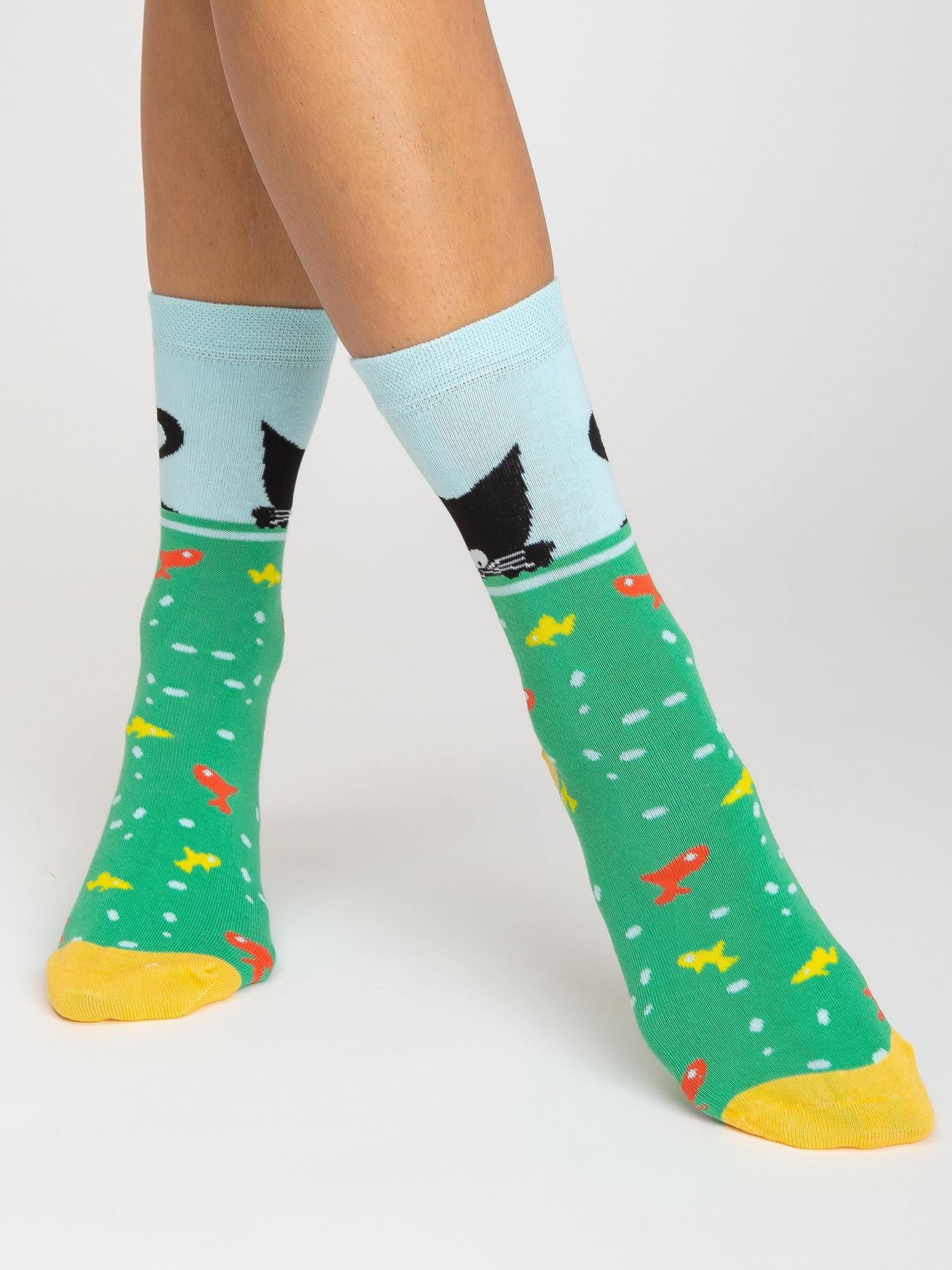 Zelené ponožky so vzorom