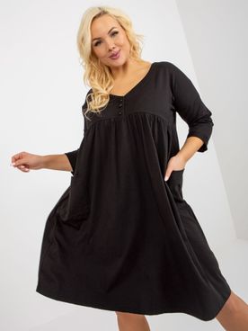 Čierne voľné rozšírené plus size šaty s gombíkmi a vreckami