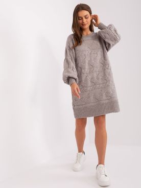 Pletené sivé oversize šaty s vrkočovým vzorom a nafúknutými rukávmi