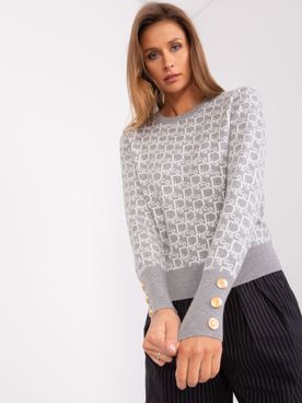 Luxusný vzorovaný sivý sveter s gombíkmi na rukávoch