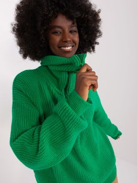 Zelený pletený rolákový sveter s golierom na zips