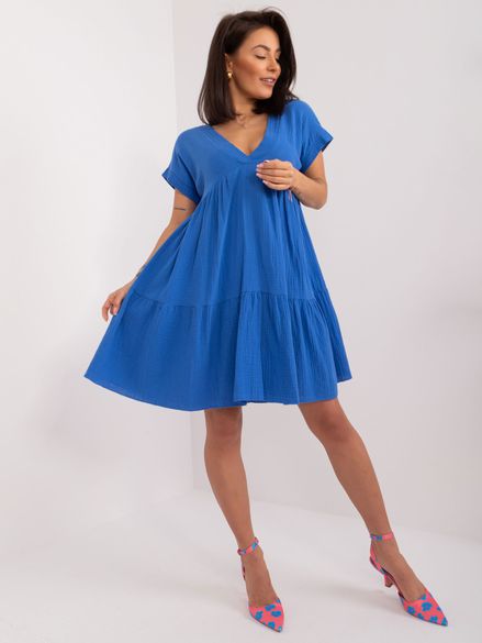 Modré rozšírené šaty s volánom a véčkovým výstrihom