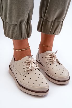 Béžové celokožené bodkované topánky so šnurovaním
