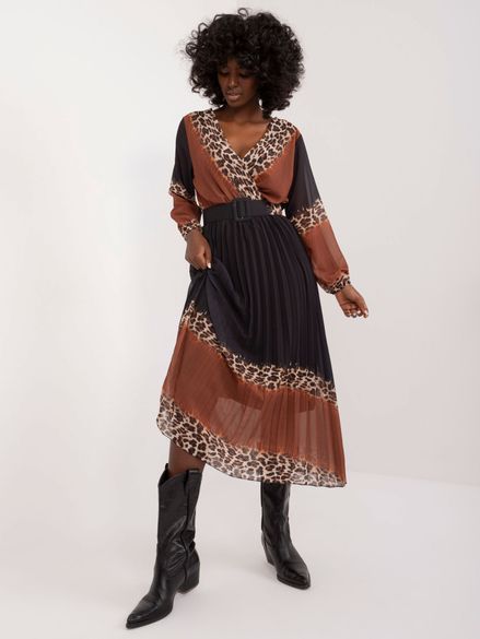 Čierno-hnedé dámske plisované midi šaty s opaskom