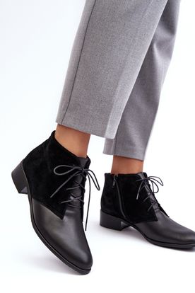 Čierne dámske šnurovacie topánky na plochých podpätkoch