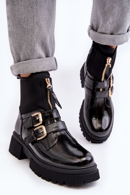 Čierne dámske lakované topánky so zipsom a dvoma prackami