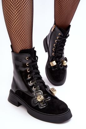 Čierne dámske zateplené členkové topánky D&A s ozdobami