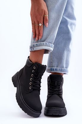 Čierne dámske zateplené outdoorové členkové topánky