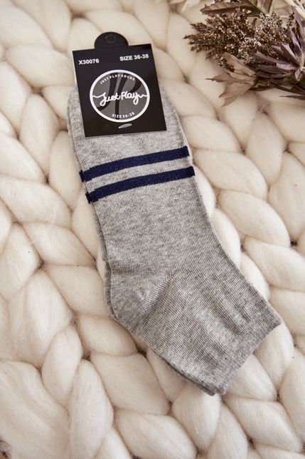 Dámske bavlnené členkové sivé ponožky s pásikmi