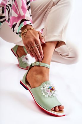 Zelené dámske sandále s ozdobou z pravej kože