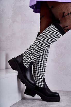 Čierno-biele ponožkové vzorované čižmy na platforme