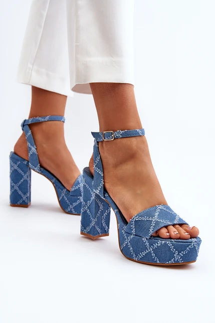 Dámske štýlové modré sandále na vysokom podpätku
