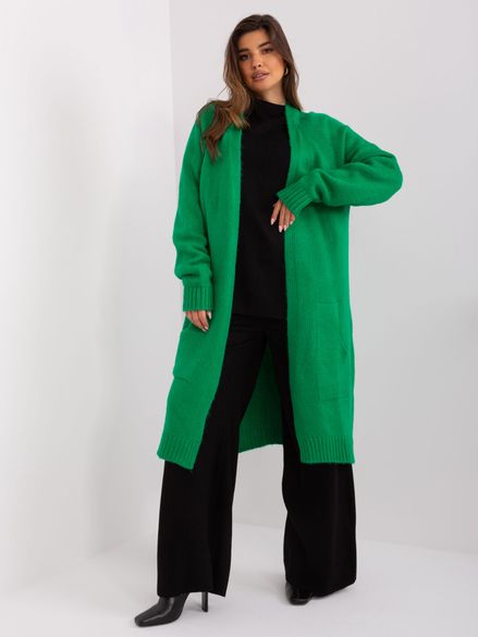 Dámsky dlhý pletený oversize sveter zelenej farby s vreckami