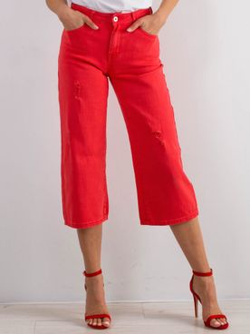 Červené capri rozšírené trojštvrťové džínsy