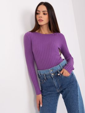 Klasický fialový rebrovaný sveter s okrúhlym výstrihom