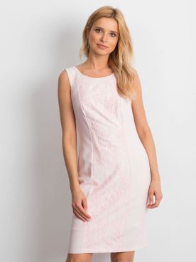 Dámske svetlo-ružové šaty s čipkovaným vzorom