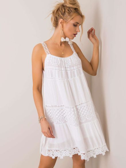 Dámske biele čipkované letné šaty na ramienka