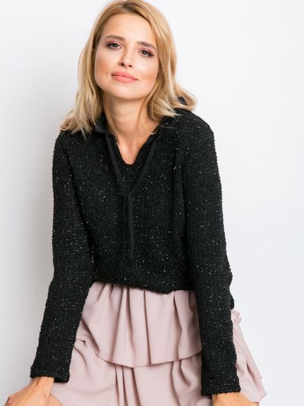 Elegantný čierny pletený sveter