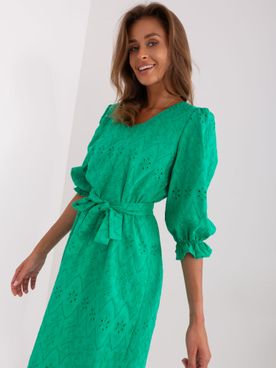 Zelené romantické bavlnené ažúrové šaty s volánovými rukávmi a opaskom