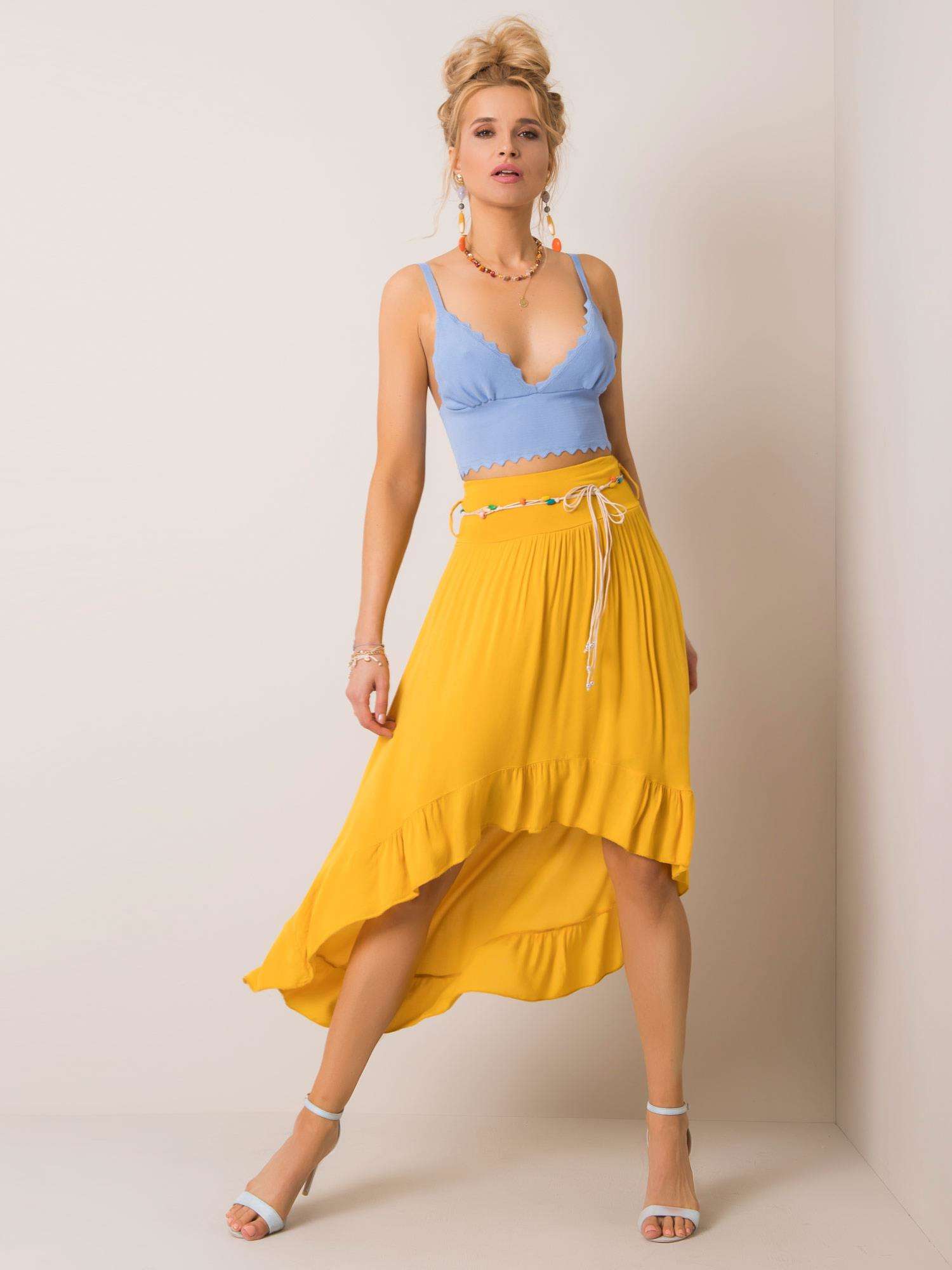 Asymetrická žltá sukňa s elastickým pásom